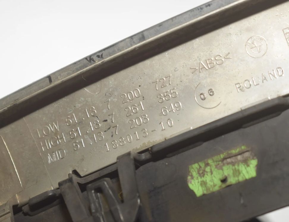 BMW 5 Series F10/F11 (2009-2017)  Решётки 51137200727,7203649,51137203649,7200727 31426334