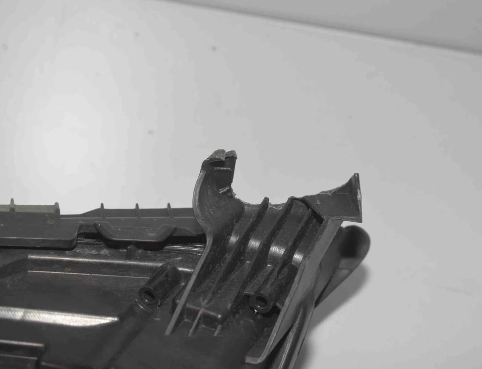 BMW 7 Series G70 (2022-2024) Ľavé predné svetlomety 9450080 32570162