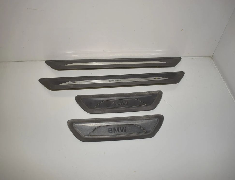 BMW X1 F48/F49 (2015-2023) Sideskirt Kit 7349673,7349674,7255315,51477454945,7454945,51477349673,51477349674 32817211