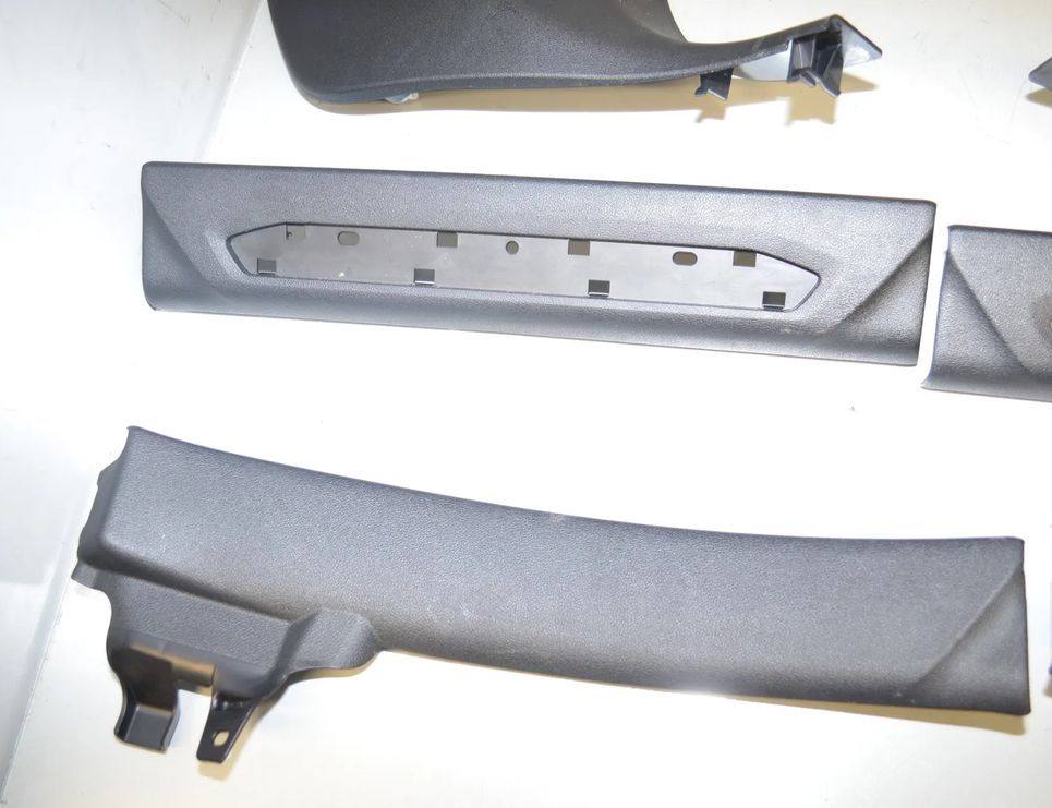 BMW 1 Series F40 (2019-2024) Комплект боковых порогов 7444942,7469183,7444935,7444941,7444936,51437462745,7462745,7462746,51437462746,7488361,51477488361,51477488362,7488362,8075105,51478075105 32961274