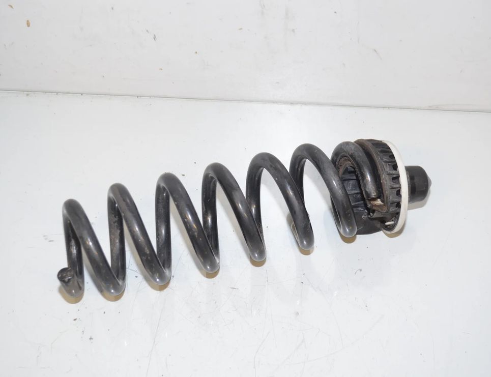 BMW 3 Series G20/G21/G28 (2018-2024) Ľavá zadná pružina 6889981,33536889981 33048885