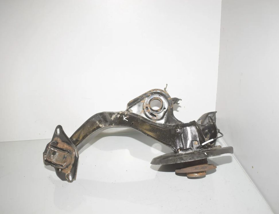 BMW 2 Series Active Tourer F45 (2014-2018) Zadný ľavý náboj kolesa 8842879,33308842879,6898963,33306898963,6851579,33326851579,2468425,33322468425 33073508