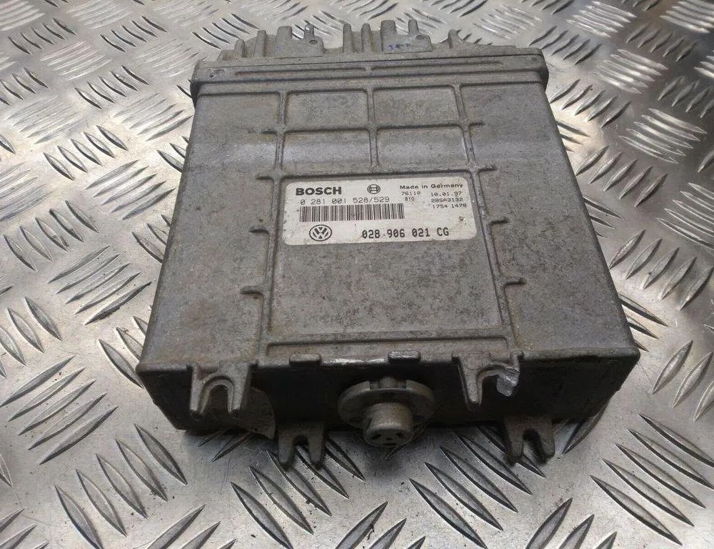 VOLKSWAGEN Golf 4 generation (1997-2006) Блок управления двигателем 028906021CG 31425643