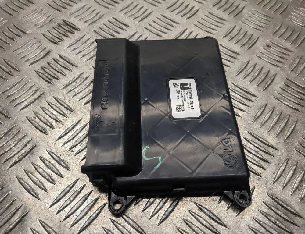 TESLA Model S 1 generation (2012-2024) Other Control Units 103421500A 31426327