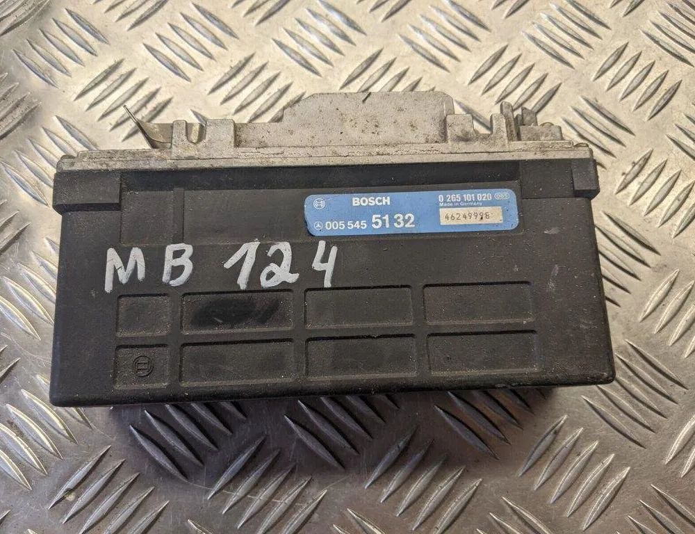 MERCEDES-BENZ E-Class W124 (1984-1997) ABS control unit 0055455132 31431484