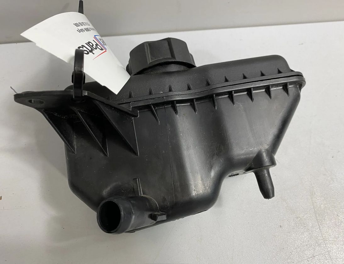 BMW M4 F82/F83 (2013-2020) Expansion Tank 2284601 11299422