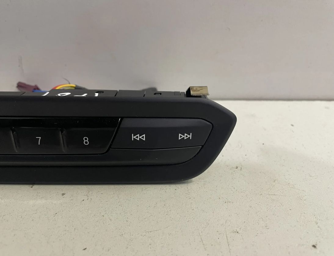 BMW 3 Series G20/G21/G28 (2018-2024) Tlačidlá hudobného prehrávača 7949454 14576910