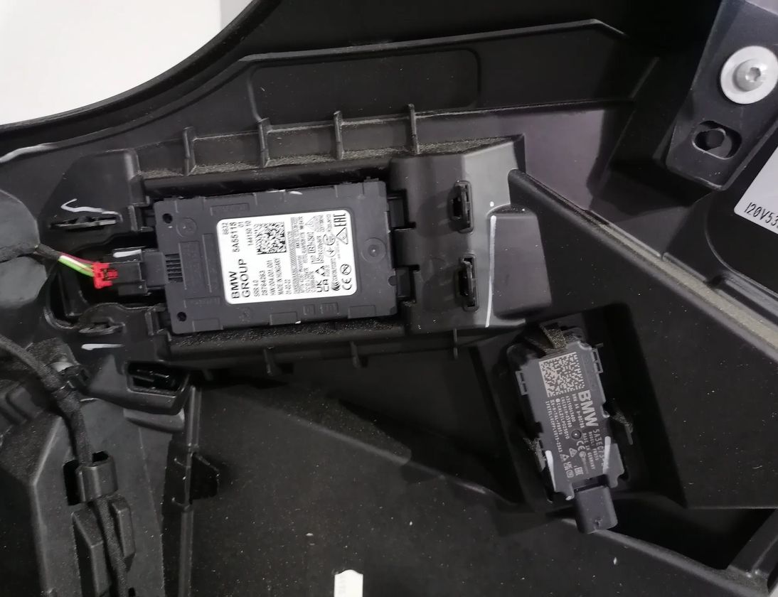 BMW iX I20 (2021-2024) Бампер передний 5A55118,5A3EC73,5A0ABC9 15226816