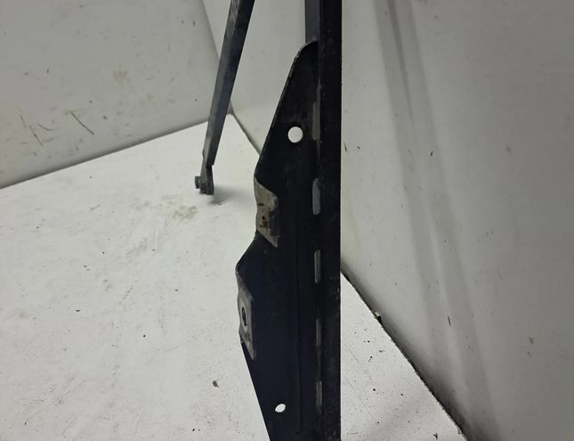 BMW M6 F06/F12/F13 (2012-2018) Ostatné časti karosérie 8050435 22621095