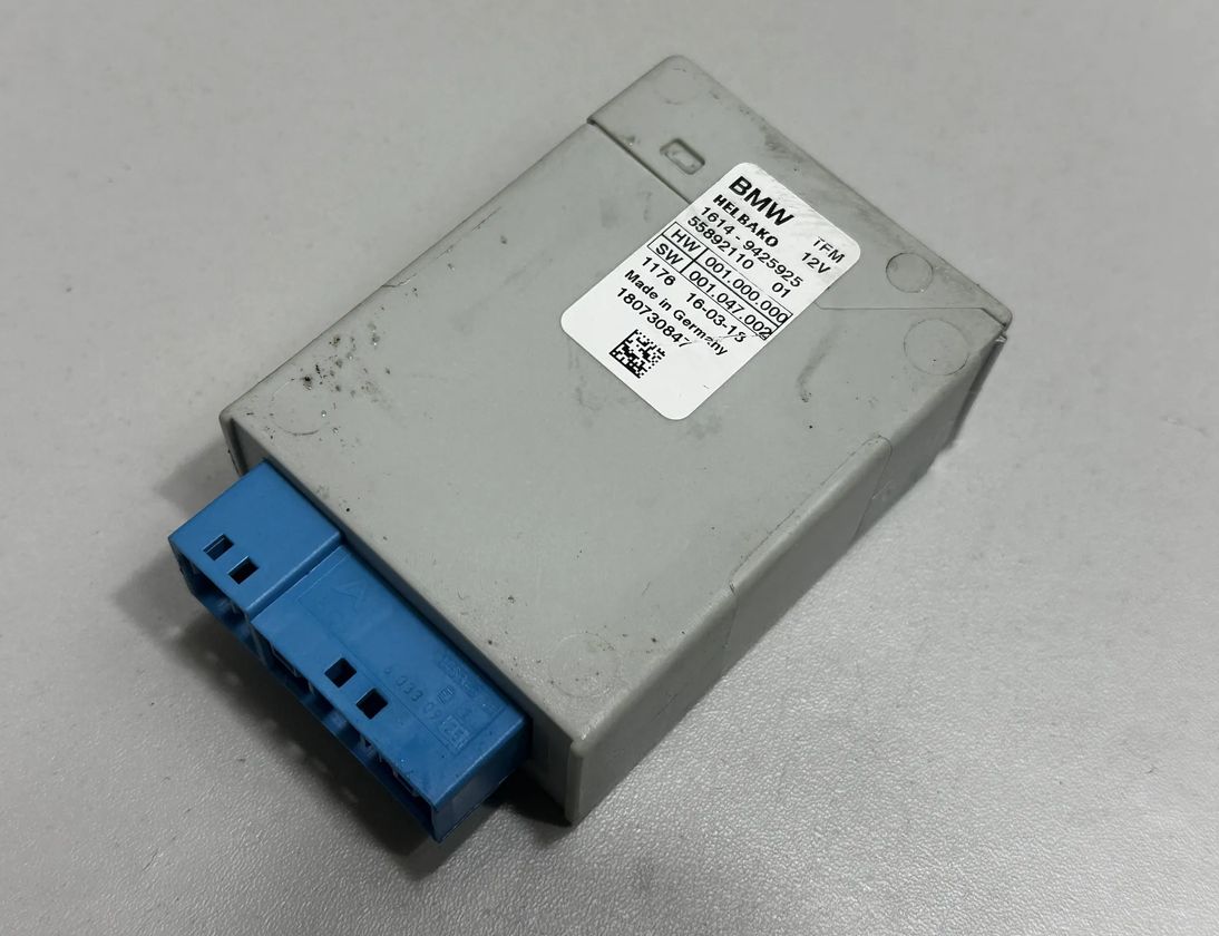 BMW 5 Series G30/G31 (2016-2023) Ovládanie palivového čerpadla 5A08530,8740252,8482670,7471397,7452591,7446380,7401905,7391012,9425925 24696728