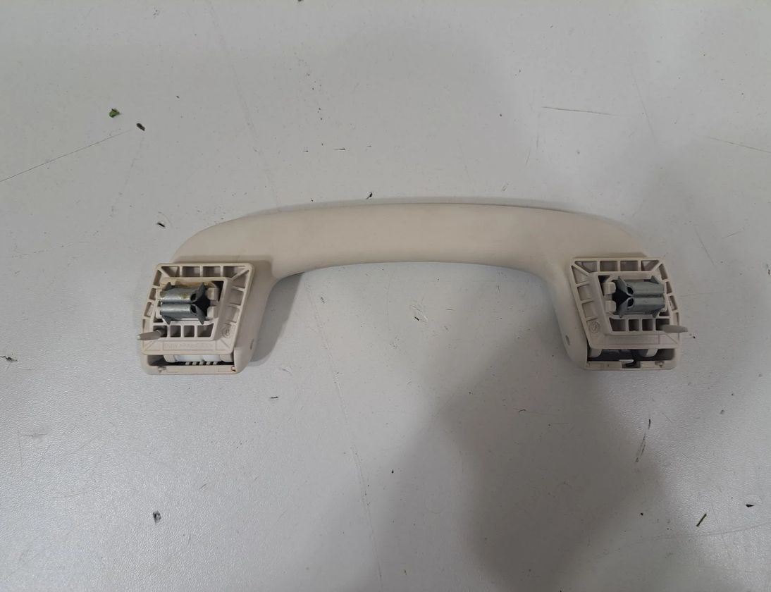 BMW 3 Series G20/G21/G28 (2018-2024) Комплект ручек на крышу (внутренняя) 7475742,7475737,7475738 24819654