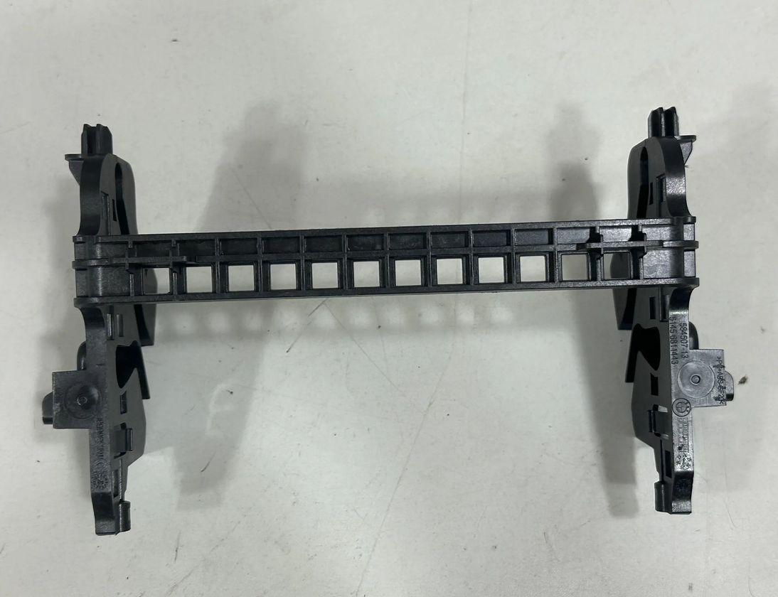 BMW i4 1 generation (2021-2024) Другие части внутренней панели 6811443 25806472