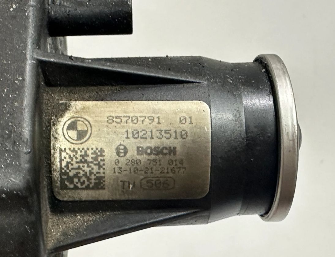 BMW X5 F15 (2013-2018) Iná časť 8570791,8506410 26541905