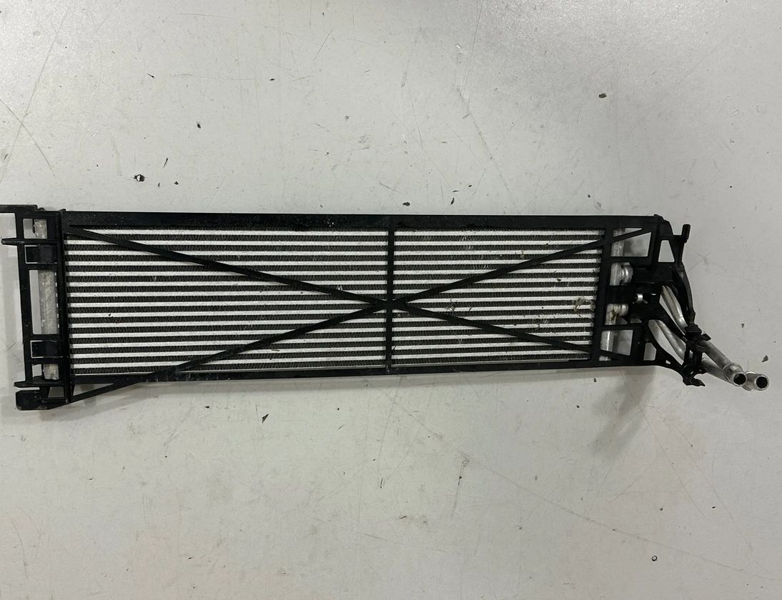 BMW 6 Series F06/F12/F13 (2010-2018) Радиатор насос гидроусилителя 2434368,7583843 26682446