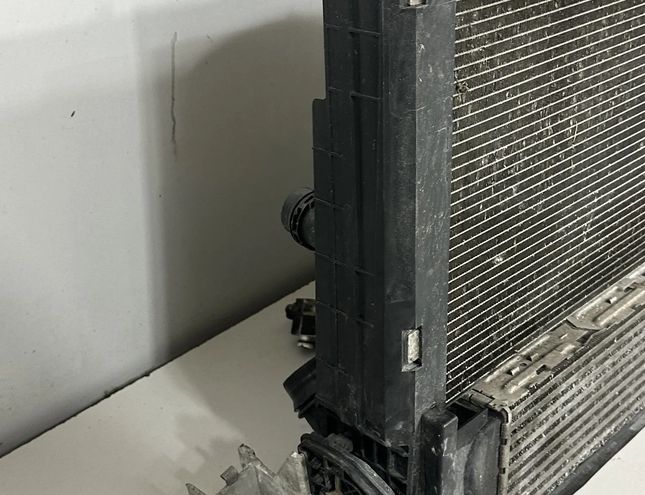 BMW 3 Series F30/F31 (2011-2020) Система охлаждения 8507407,8641946,8641963,8678027,8672107,7600520 27000245