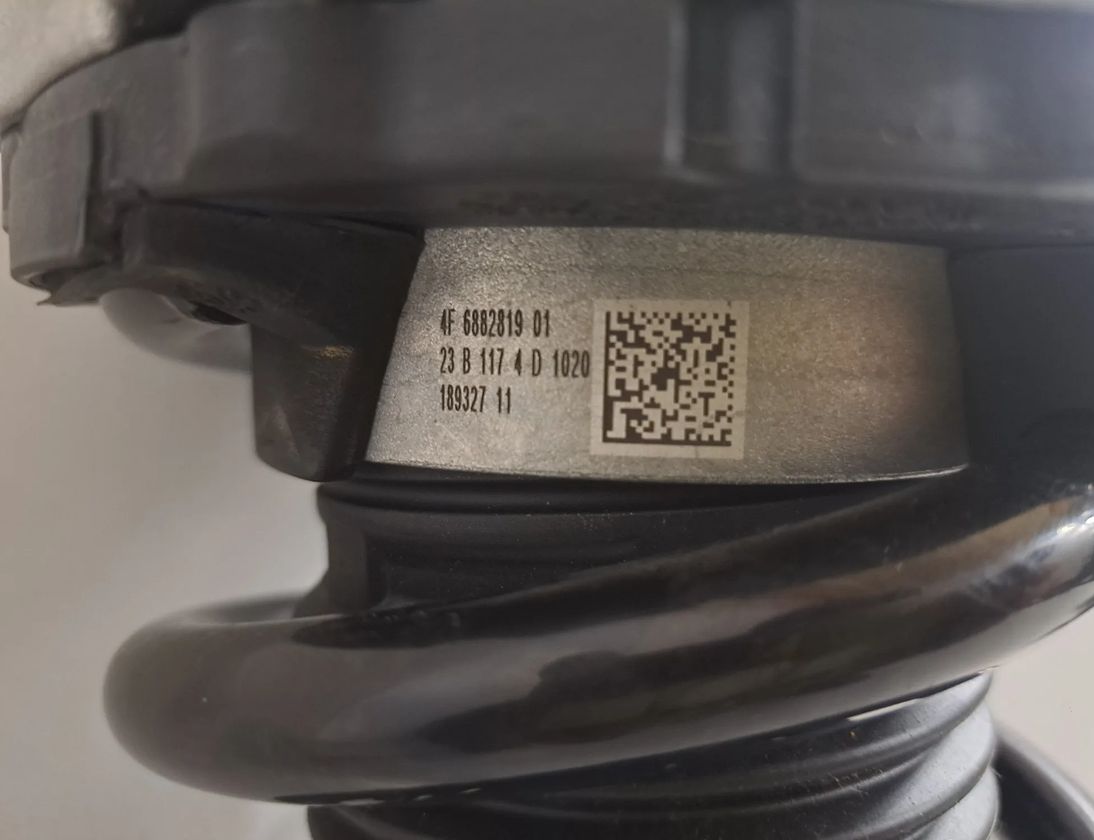 BMW X4 G02 (2018-2024) Ľavý zadný tlmič nárazov 6890945,6882819,6884917 27894355