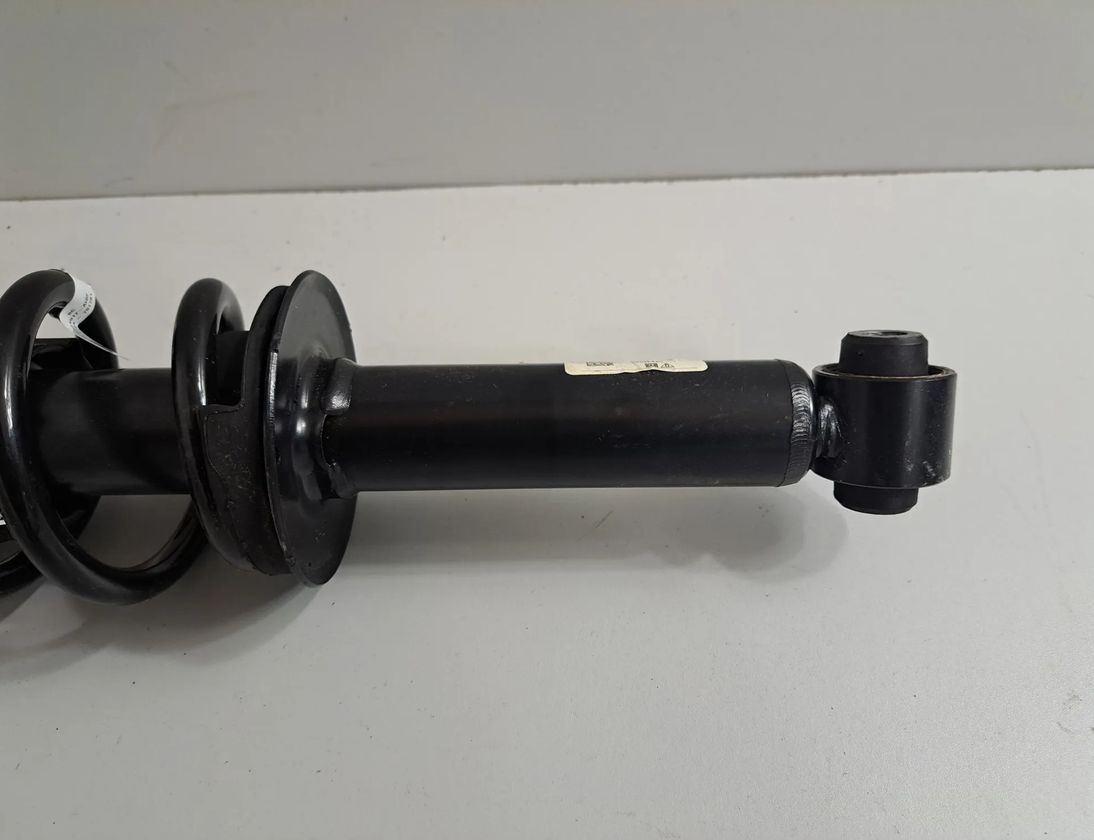 BMW X4 G02 (2018-2024) Ľavý zadný tlmič nárazov 6890945,6882819,6884917 27894355