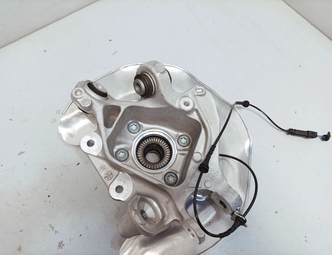 BMW X4 G02 (2018-2024) Ступица задняя левая 6879749 27970944