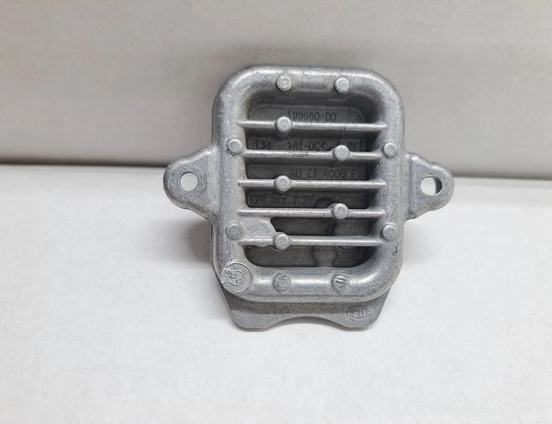 BMW 3 Series F30/F31 (2011-2020) Блок управления светодиодами 199660,7419615 28099182