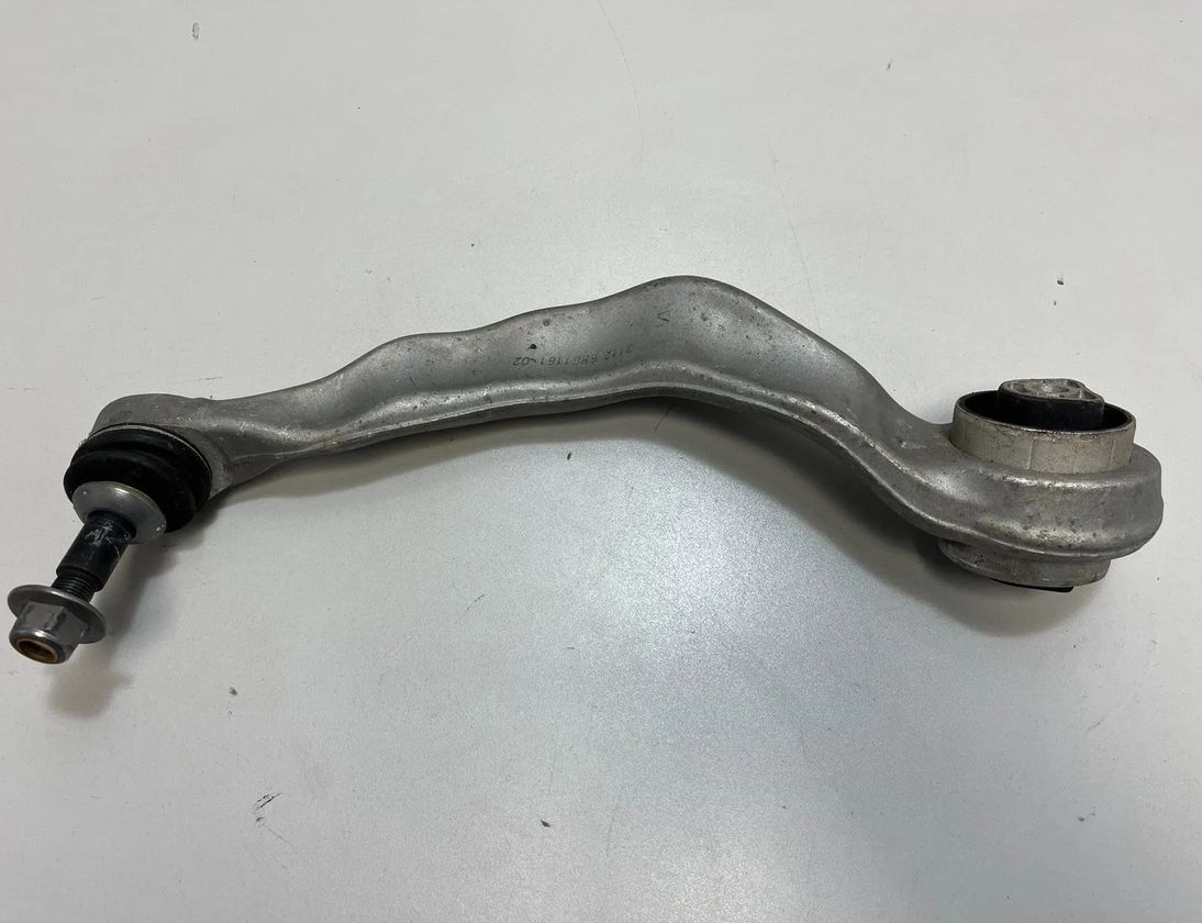 BMW 5 Series G30/G31 (2016-2023) Predná ľavá zakrivená vidlica 6861161 30028814