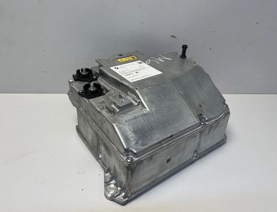 BMW i4 1 generation (2021-2024) Inverter 5B67BC7,5B68314,5B33609,5B3E9B8,5A73E28,5A5ADE3 30307330