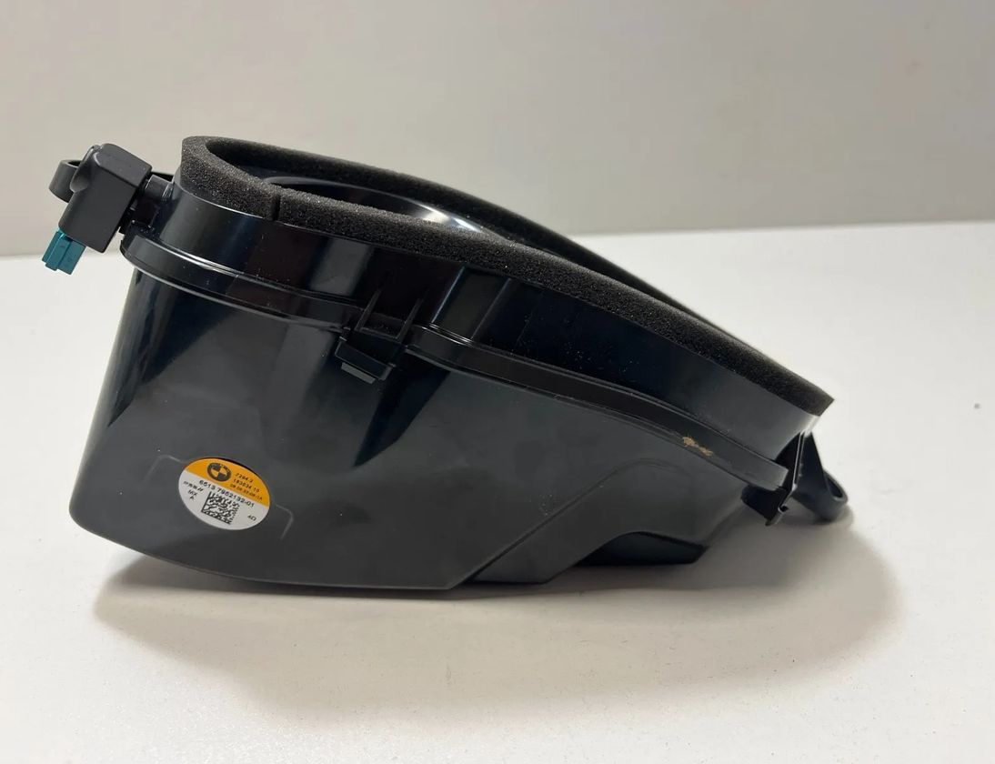 BMW X6 G06 (2019-2024) ГРОМКОГОВОРИТЕЛЬ (ГРОМКОГОВОРИТЕЛИ) В ЗАДНЕМ ПОДОКОННИКЕ 7952132 31494355