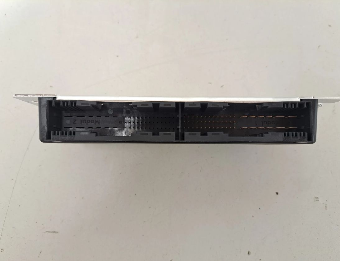 BMW X5 G05/G18 (2018-2024) Блок управления активной подвеской 8859730 33088900