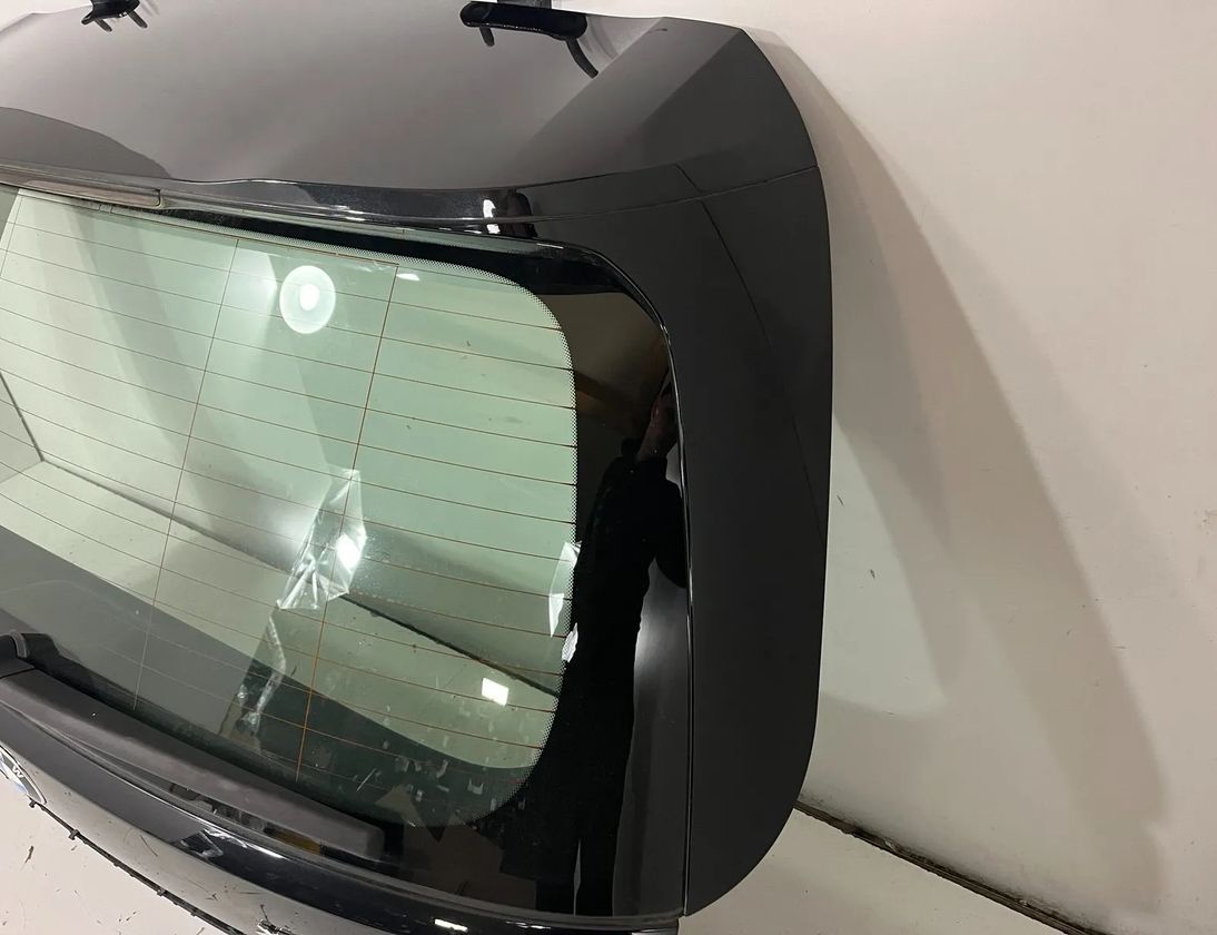 BMW X7 G07 (2018-2024) Крышка багажника 7931947,7417415,7417416,9481123,7442613,7453144,7474263,7474264 33088984