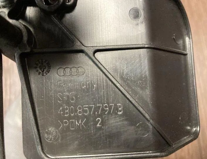 AUDI A4 B5/8D (1994-2001) Ľavá zadná sedačka pracka 8D0857739D,4B0857797B 27331093