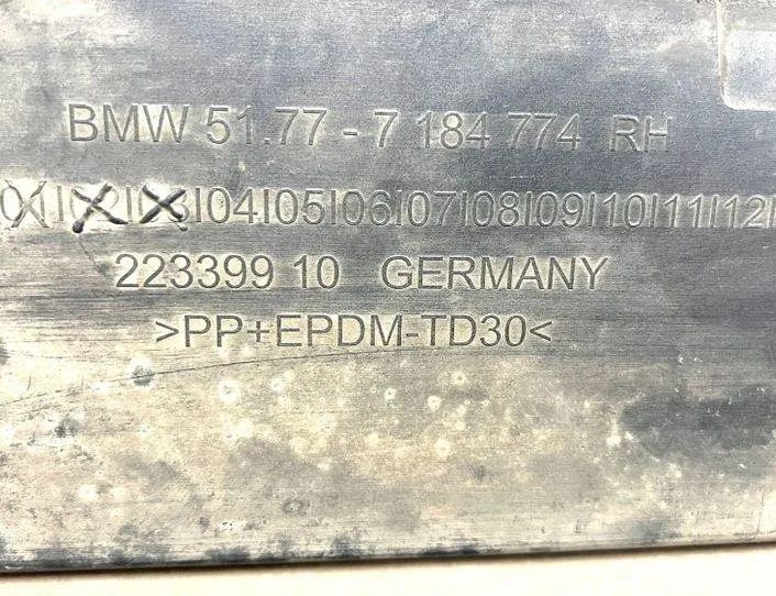 BMW 5 Series F10/F11 (2009-2017) Наружний пластиковый порог правый 51777184774,7184774,22339910 24736196