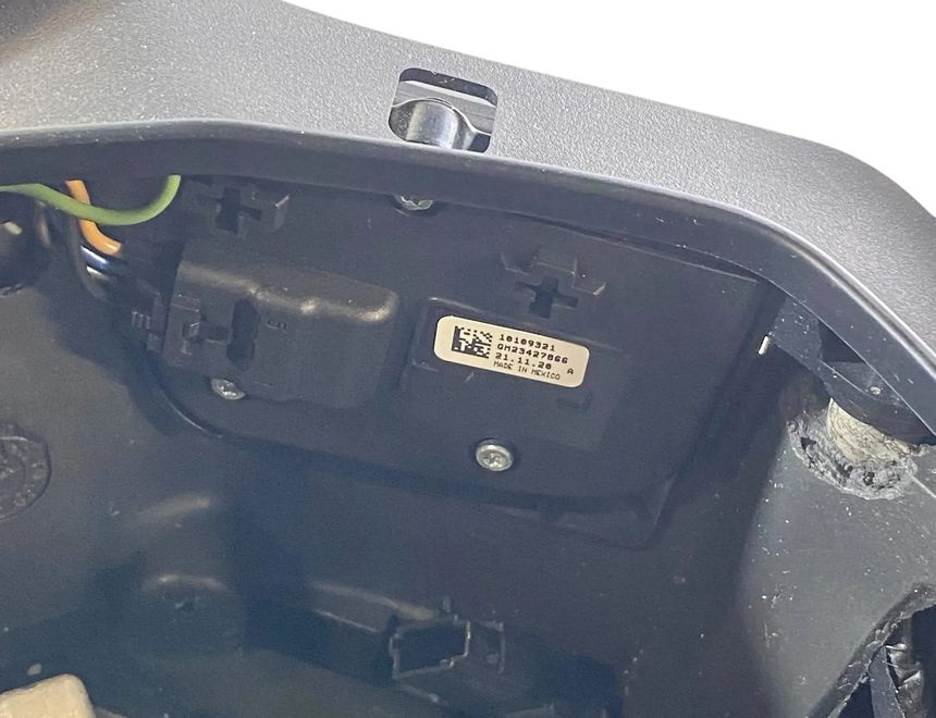 CHEVROLET Camaro 6 generation (2015-2024) Volant 84744940,23427866 28181115