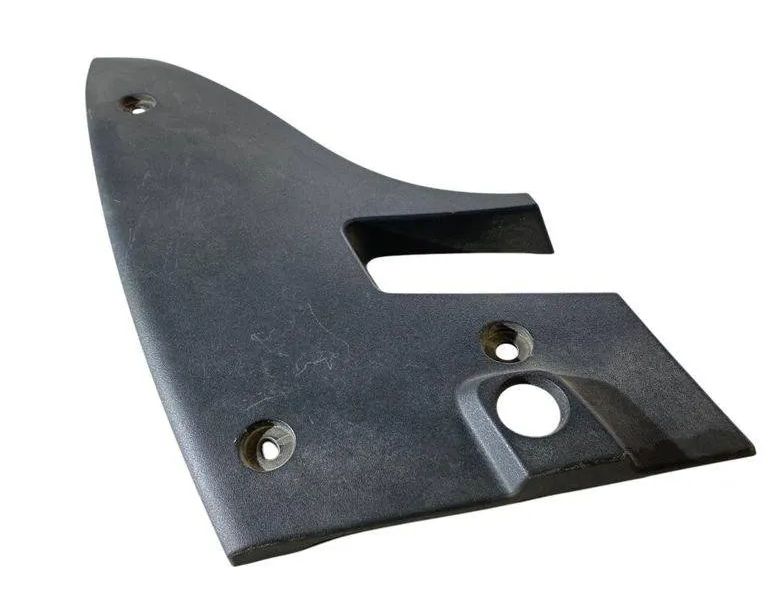 CHEVROLET Camaro 6 generation (2015-2024) Облицовка заднего правого фонаря 84070692 31373243