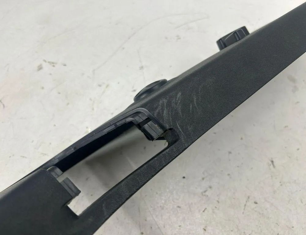 DODGE Charger LD (2010-2024) Detaily čalúnenia sedadla 09341104B,1UY33DX9AC 32966017