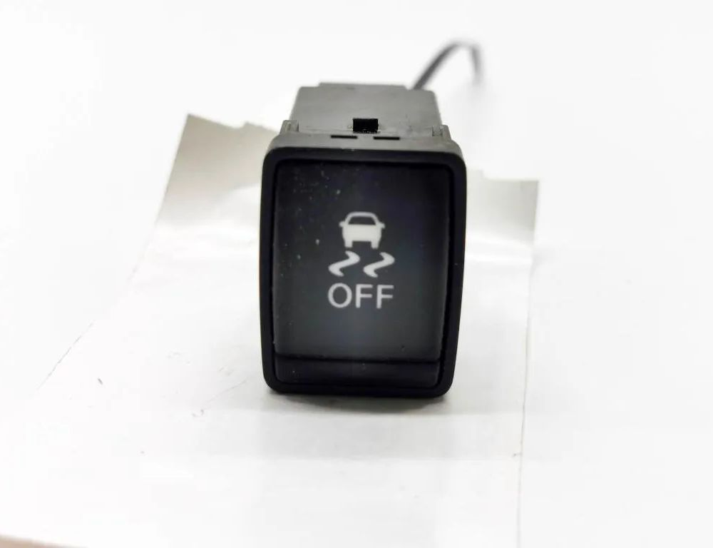 NISSAN Leaf 1 generation (2010-2017) Включатель системы стабильности (ESP) 08349A 21184983