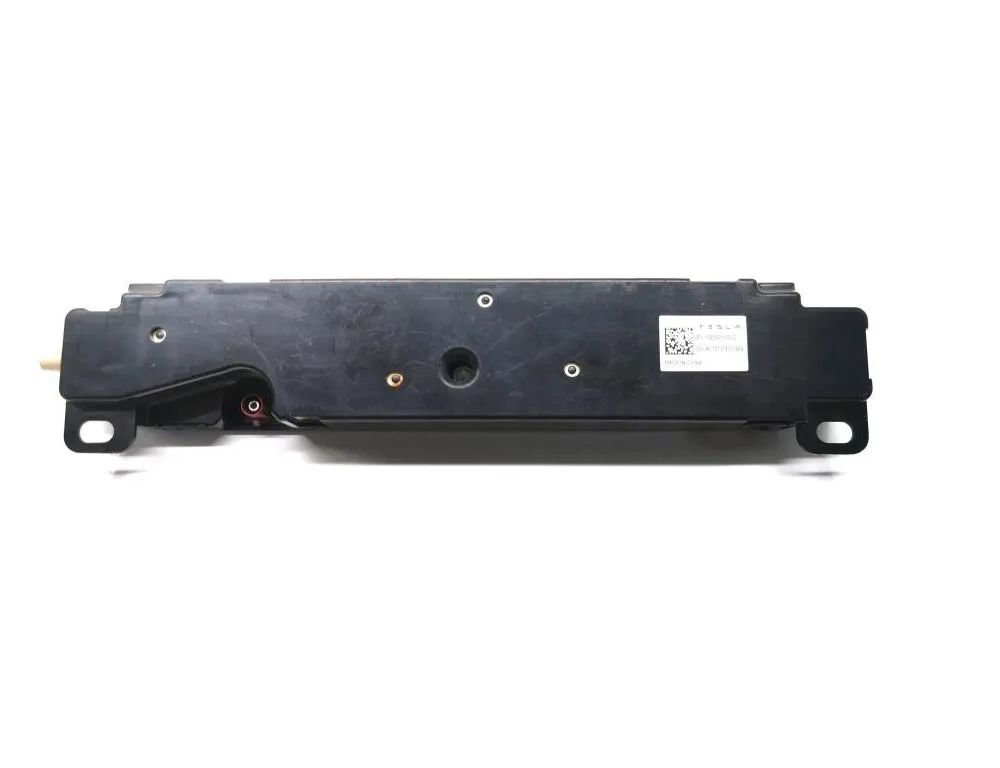 TESLA Model 3 1 generation (2017-2024) Антенна 1585601-00-D 21193658