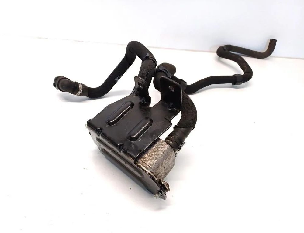 LAND ROVER Range Rover Velar 1 generation (2017-2024) Chladič oleja X6003001 25948614