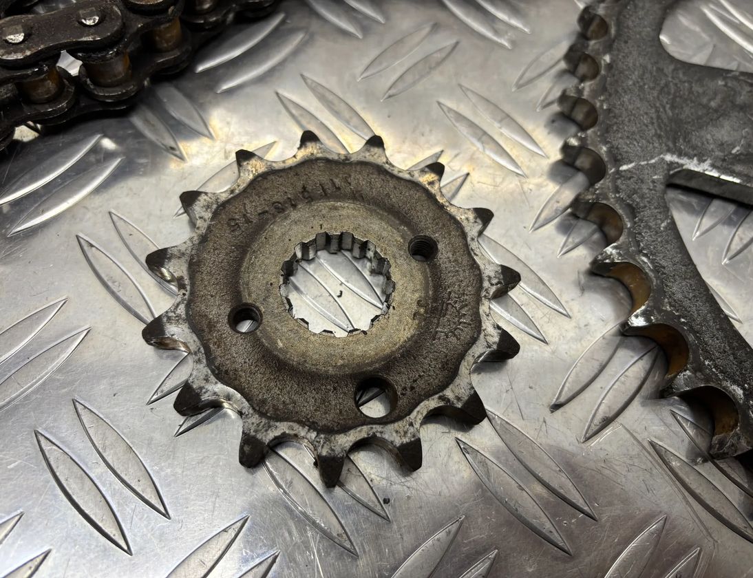 SUZUKI GSX 7 generation (2012-2024) Prevodové koleso JTR829-45,JTF518-15 28176939