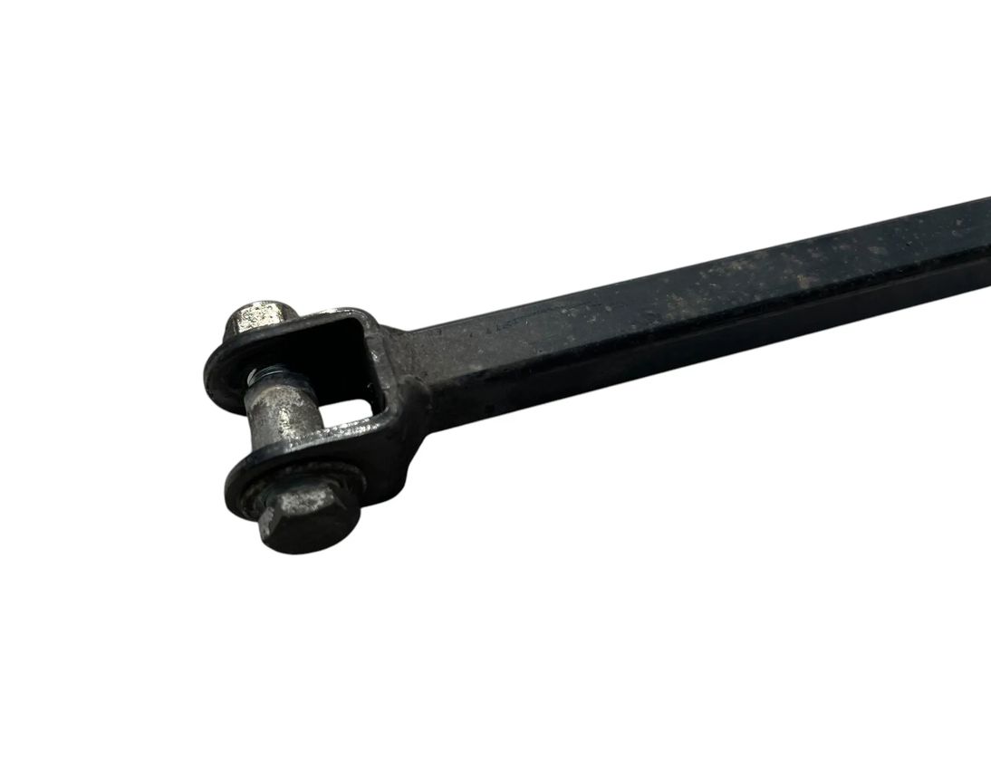 SUZUKI GSF BANDIT Кронштейн крепления суппорта заднего тормоза gsf1200 30287088