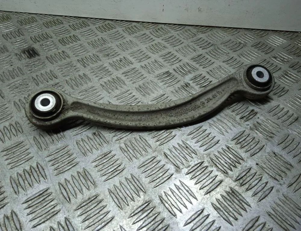 MERCEDES-BENZ C-Class W205/S205/C205 (2014-2023) Рычаг задний правый 20409 31122671