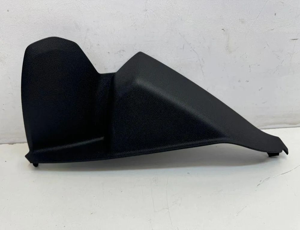 PEUGEOT 2008 2 generation (2019-2023) Bočné lemovanie panelu 9810281980 31125122