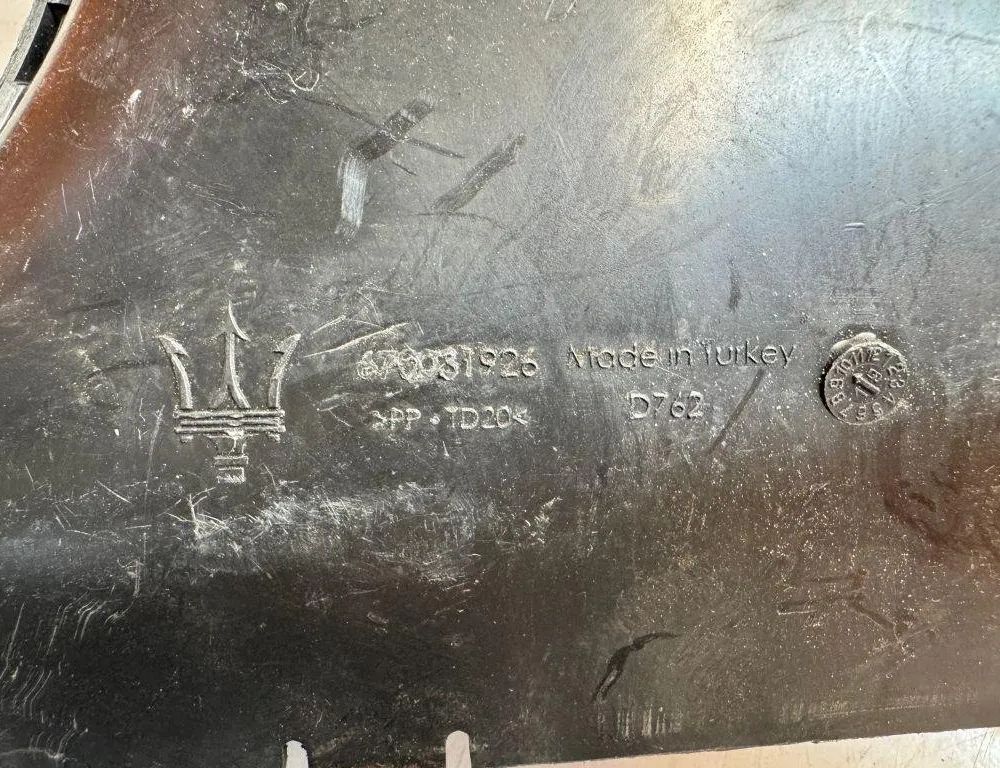 MASERATI Levante 1 generation (2016-2024) Sacia rúrka 670031926 31132448