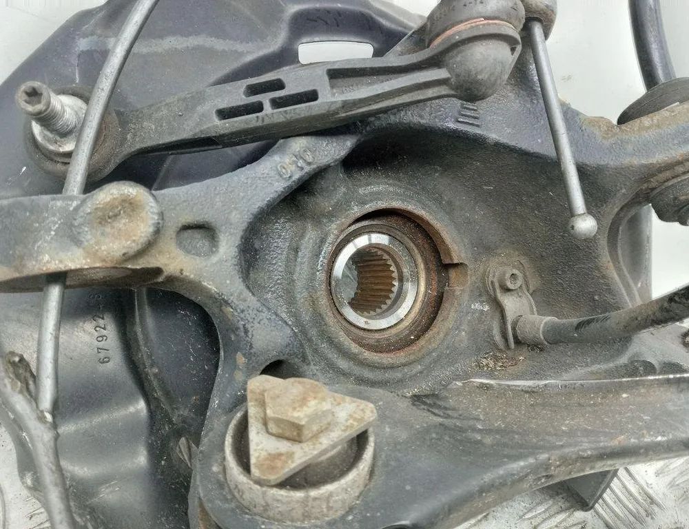 BMW 4 Series F32/F33/F36 (2013-2020) Ступица задняя правая 6792248 31138048