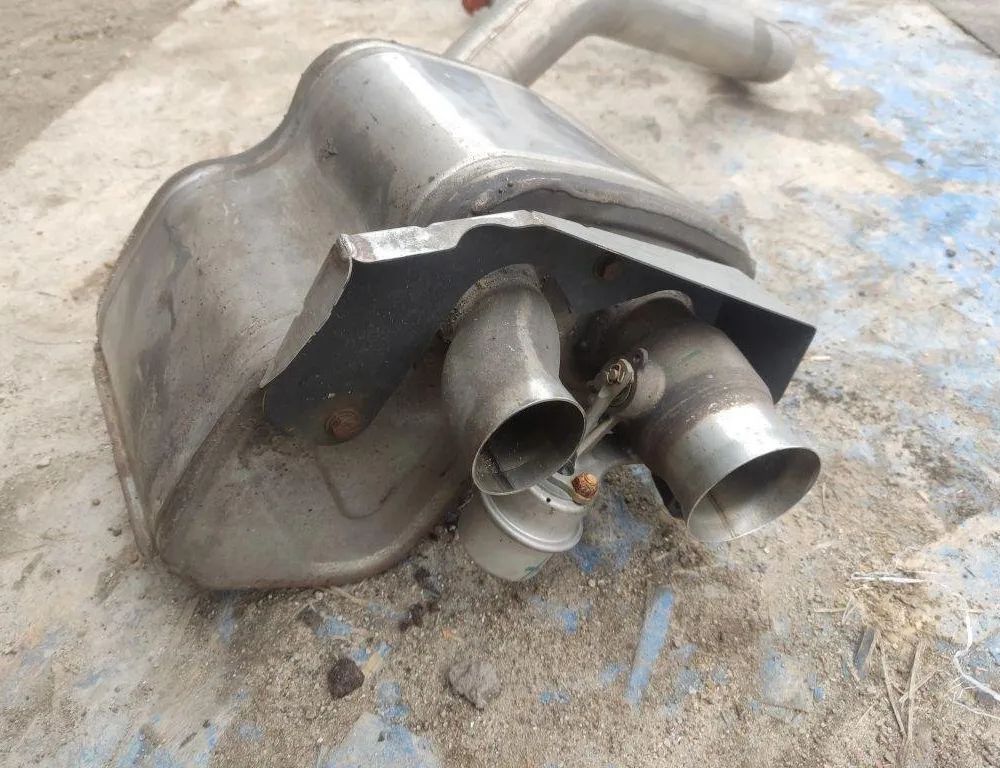 MASERATI Levante 1 generation (2016-2024) Глушитель 670157998 31138390