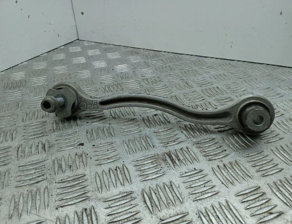 MERCEDES-BENZ C-Class W205/S205/C205 (2014-2023) Рычаг задний правый A20402 31155014