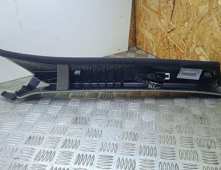 MASERATI Ghibli 3 generation (2013-2024) Pravý A stĺpikový obklad 06700712150 31155774