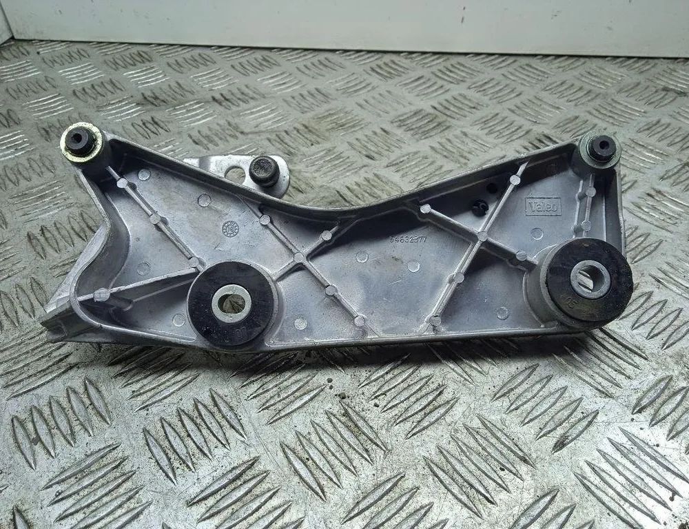 MERCEDES-BENZ GLE W166 (2015-2018) Front Windshield Wiper Mechanism A1668202840 31156305