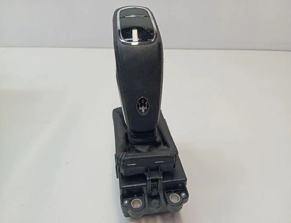 MASERATI Levante 1 generation (2016-2024) Кулиса 06701516300 31156367