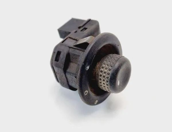 RENAULT Master 3 generation (2010-2023) Mirror adjustment switch 7700803531F 31063417
