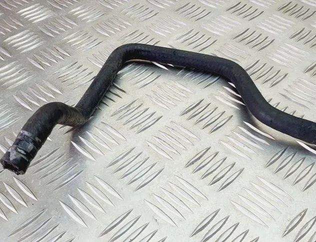 AUDI A4 B5/8D (1994-2001) Шланги охлаждающей жидкости 31068575
