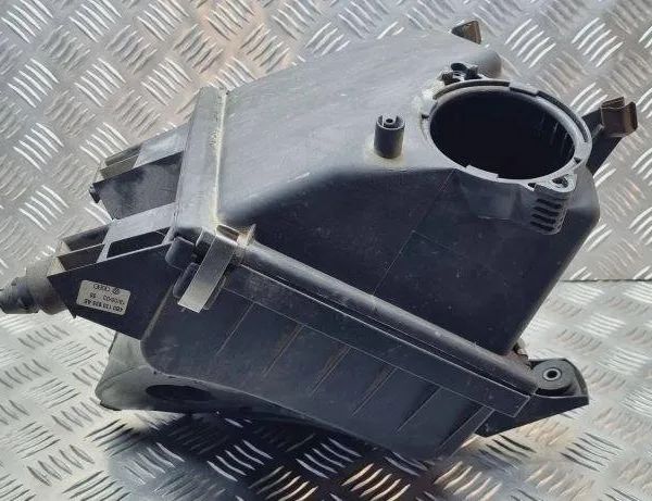 AUDI A6 C6/4F (2004-2011) Корпус воздушного фильтра 4B0133835AE,4B0133837F 31069775